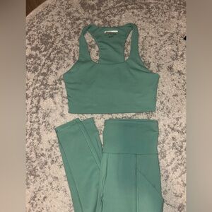 Forever 21 workout set